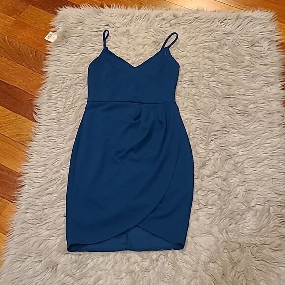 Lulus Dresses & Skirts - Lulus forever your girl teal body control dress‎ size small